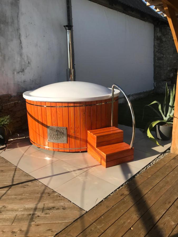 Tatsopus Villa Kamianets-Podilskyi Ngoại thất bức ảnh