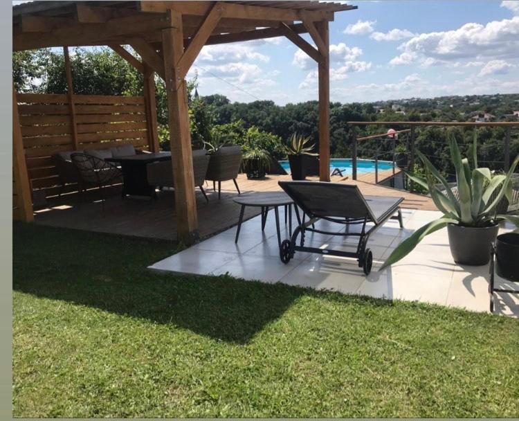 Tatsopus Villa Kamianets-Podilskyi Ngoại thất bức ảnh